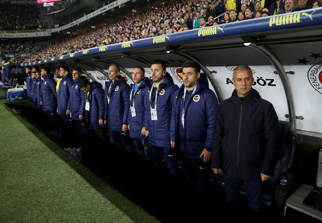 Fenerbahçe Fatih Karagümrük maçından çok özel fotoğraflar: Geri dönüş coşkusu tribünlere böyle yansıdı 41
